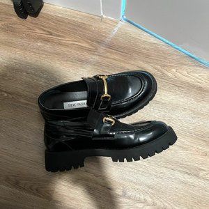 NWOT Steve Madden Chunky Black Patent Loafer (Size 40)